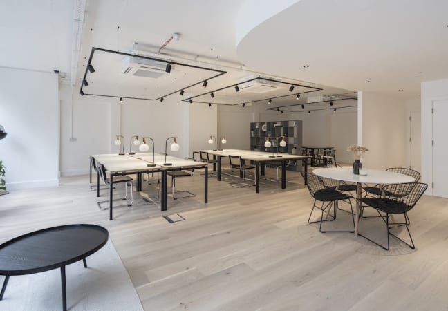 Image 1 of 20 Person Managed Office in London with Meeting Room | 1,129 Sq. Ft.