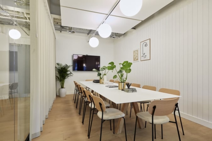 Image 1 of External Private Office for up to 16 People | 461 Sq. Ft.