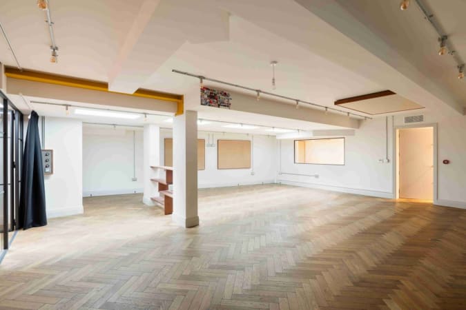 Image 1 of 30 Person Managed Office in London | 1,838 sqft