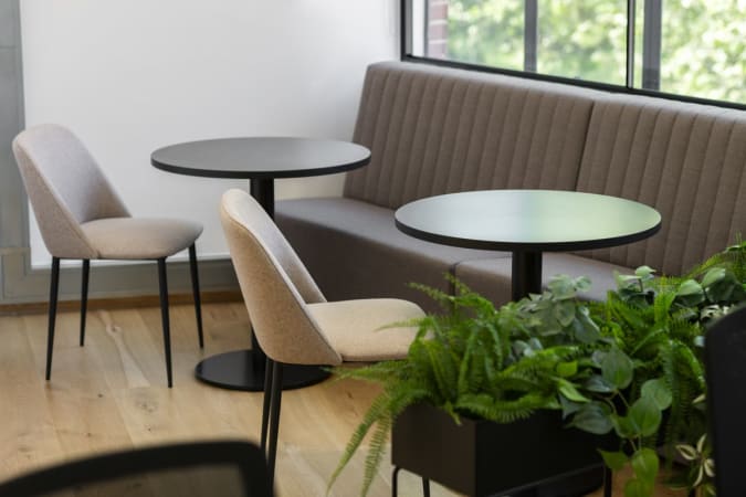 Image 1 of 20 Person Managed Office | 1,482 Sq. Ft.