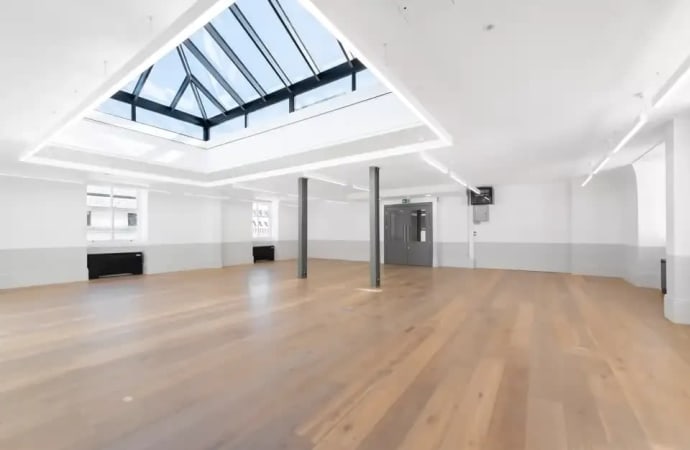 Image 1 of 30 Person Private Office | 2,411 Sq. Ft.