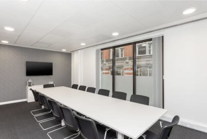 Image 1 of 7 Person External Private Office in London