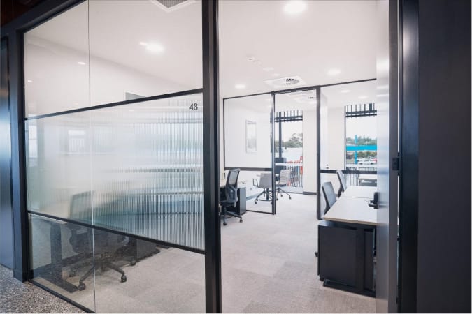 Image 1 of 3 Person Internal Office in Slacks Creek