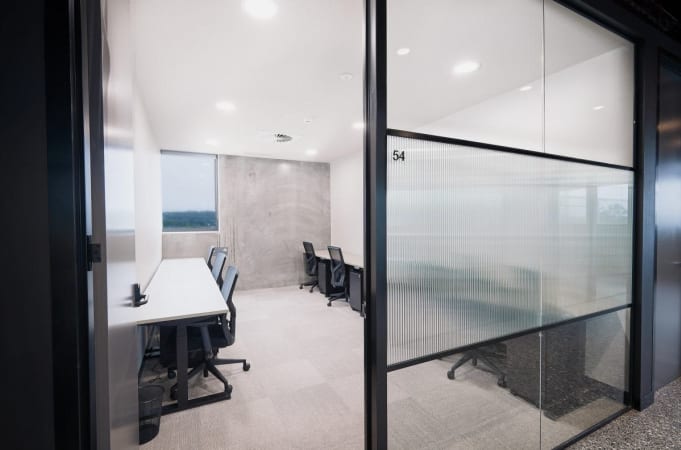 Image 1 of 5 Person External Office in Slacks Creek