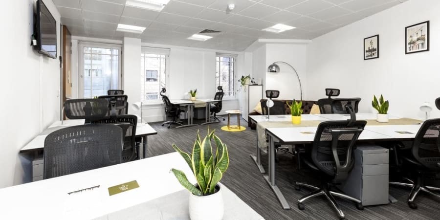 Image 1 of 12 Person Internal Private Office in London