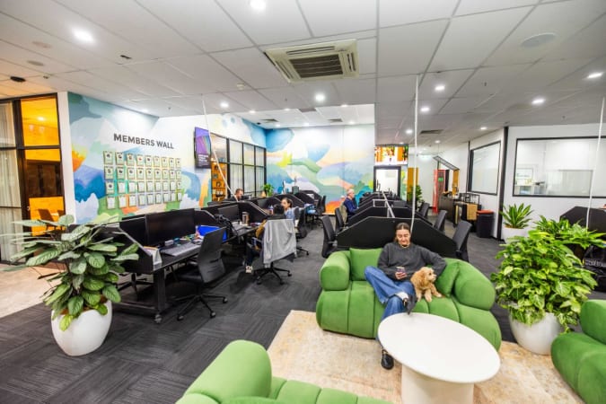 Image 1 of 8 Person Serviced Office