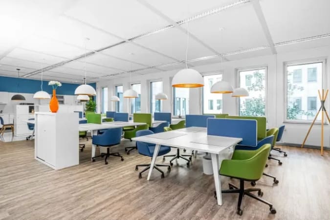 Image 1 of 7 Person Internal Private Office in London
