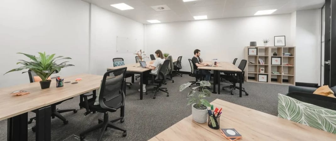 Image 1 of External Private Office for up to 16 People