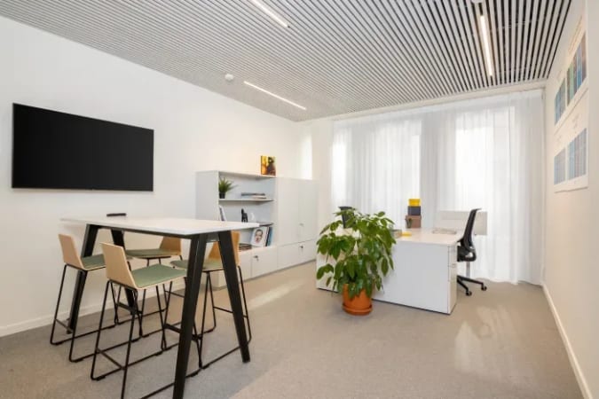 Image 1 of 2 Person External Private Office