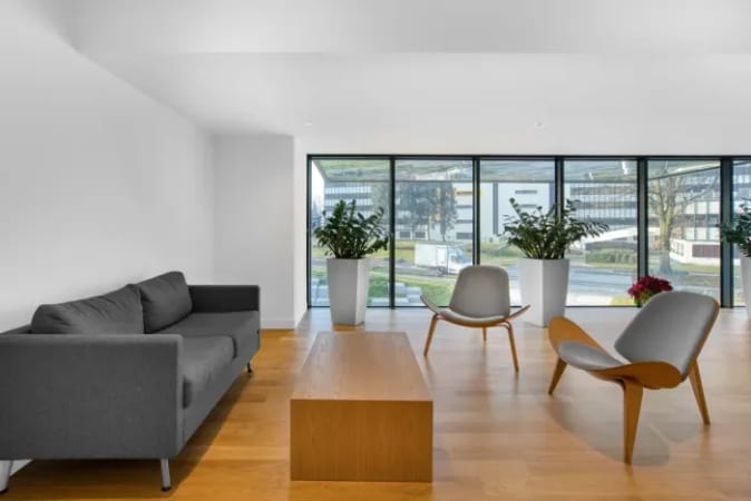 Image 1 of 4 Person External Private Office
