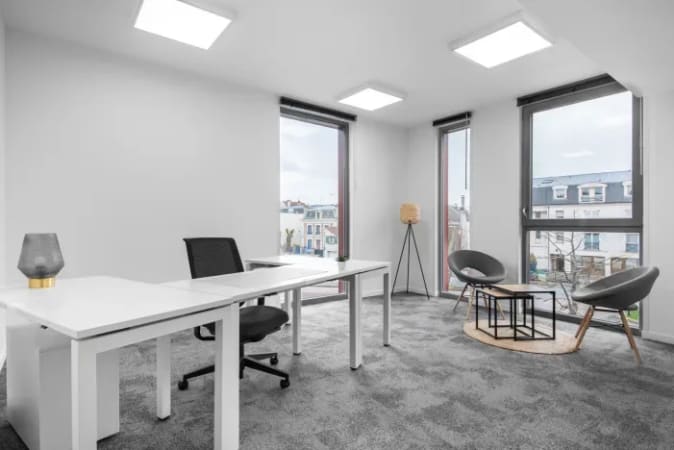 Image 1 of 2 Person External Private Office