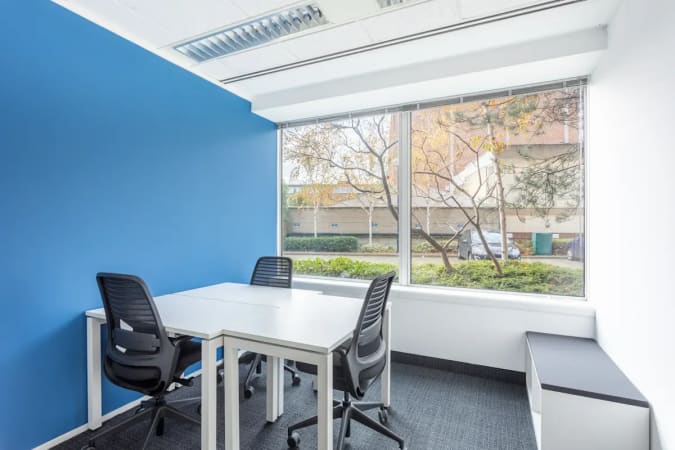 Image 1 of 2 Person External Private Office
