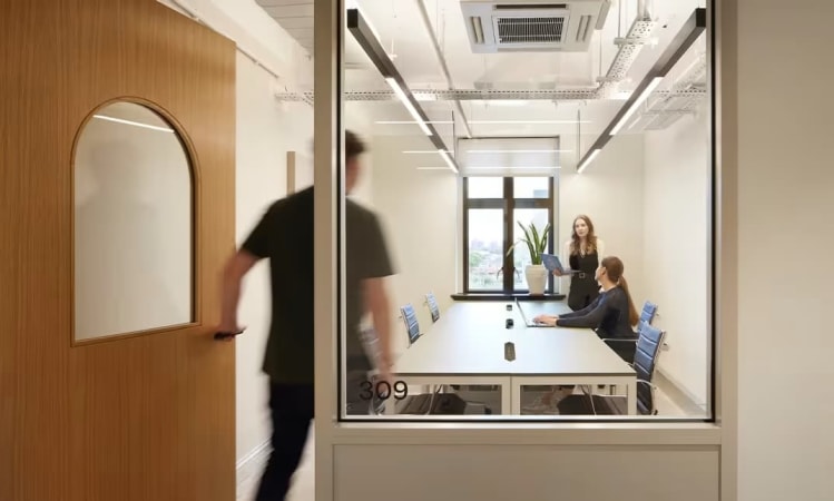 Image 1 of 17 Person Private Office in London | 440 Sq. Ft.