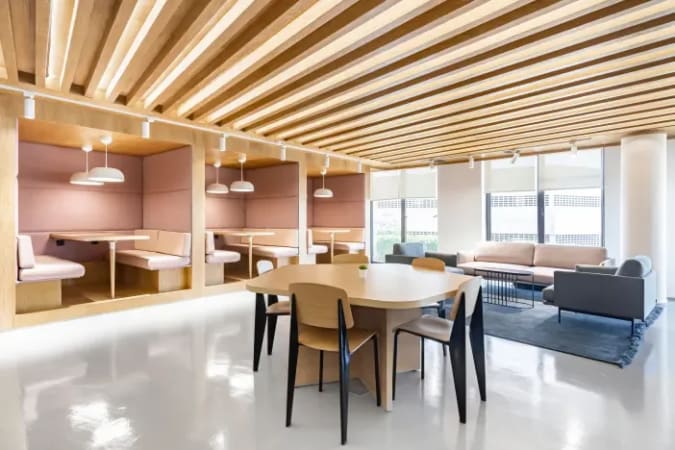 Image 1 of 7 Person External Private Office