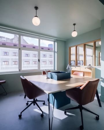 Image 1 of 4 Person External Private Office in Liverpool