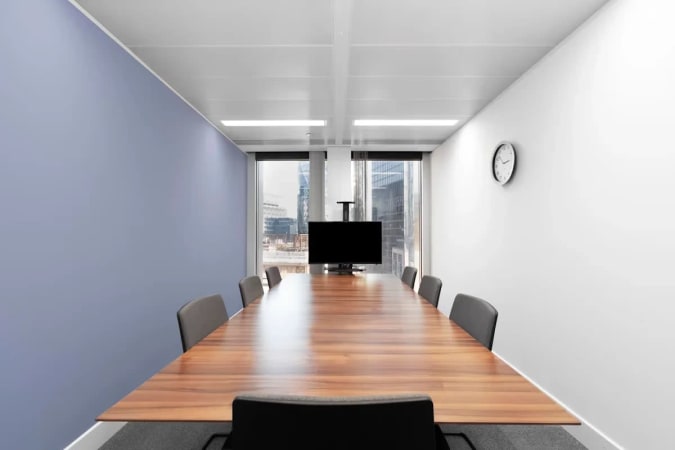 Image 1 of 7 Person Internal Private Office in London