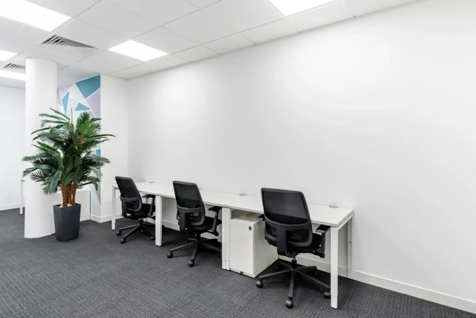 Image 1 of 7 Person Internal Private Office