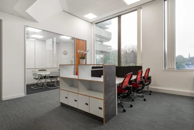 Image 1 of 7 Person External Private Office