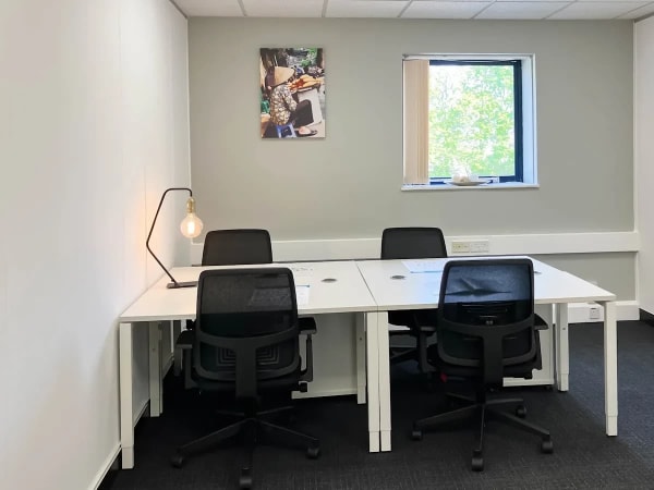 Image 1 of 4 Person External Private Office