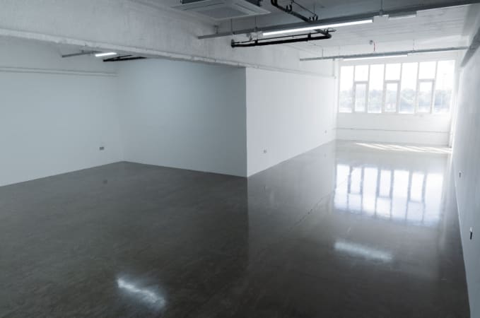 Image 1 of YOU STUDIO - STUDIO 3 - LDN-003