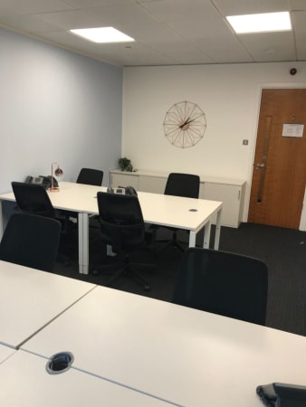 Image 1 of 4 Person Internal Private Office