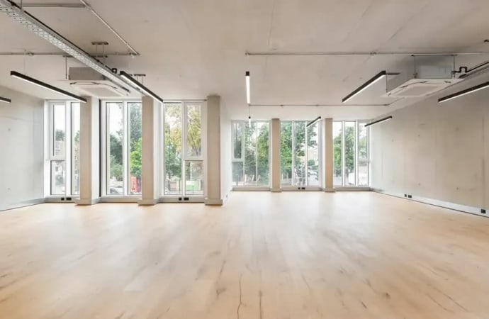 Image 1 of 11 Person Private Office in London | 877 sqft
