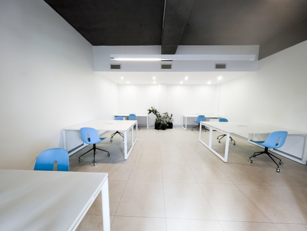 Image 1 of Full floor, 4 offices on Hunter Street
