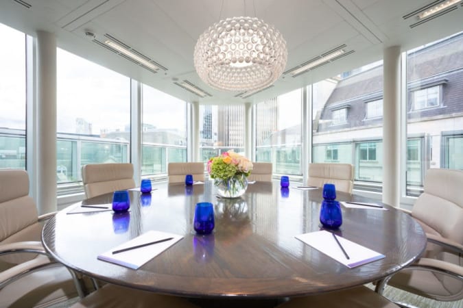 Image 1 of 3 Person External Private Office in London | 91 Sq. Ft.