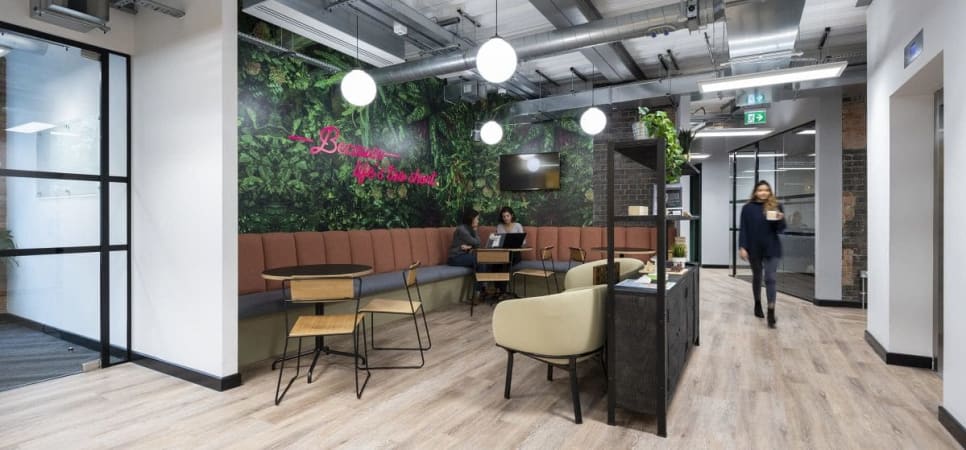 Image 1 of 28 Person External Private Office in London