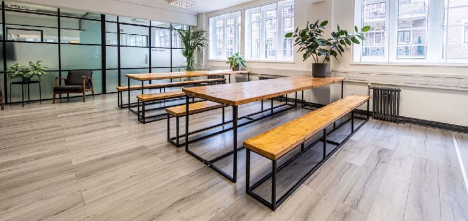Image 1 of Private Office Space for up to 24 People with 1 Meeting Room | 762 Sq. Ft.