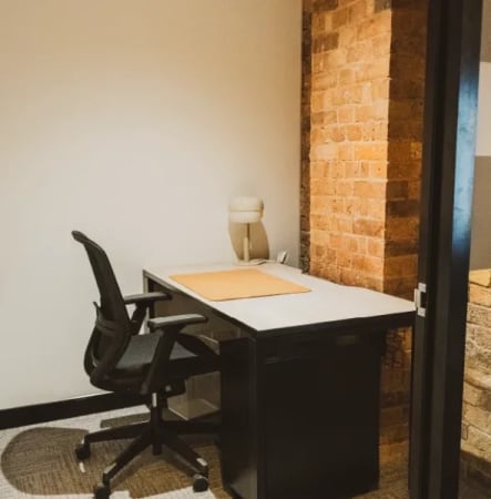 Image 1 of 1 Person Internal Private Office