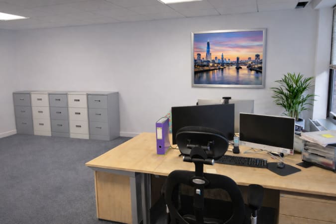 Image 1 of Private Offices in Romford for 12 people