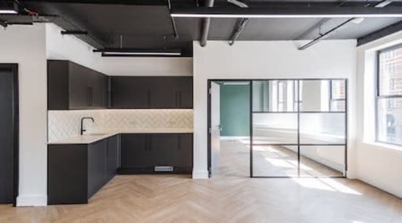 Image 1 of 15 Person Managed Office with Meeting Room in London | 1,298 sqft