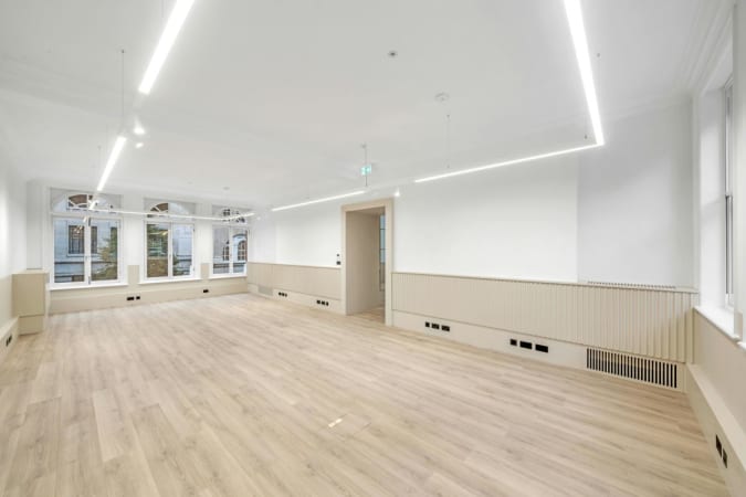 Image 1 of 10 Person Managed Office | 1,135 Sq. Ft.