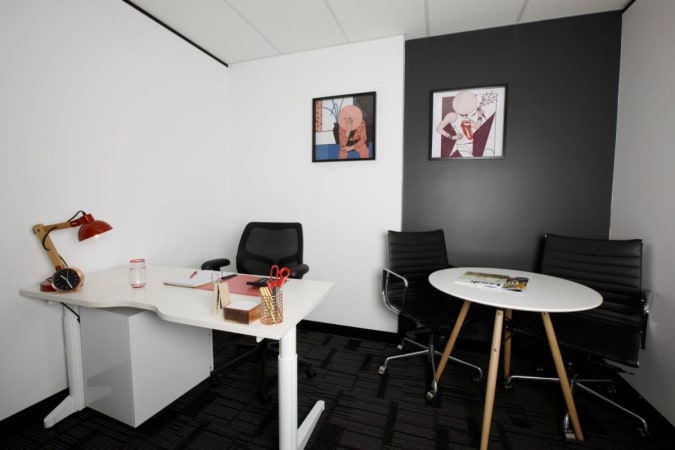 Image 1 of 6 Person Self Contained Suite with Kitchenette