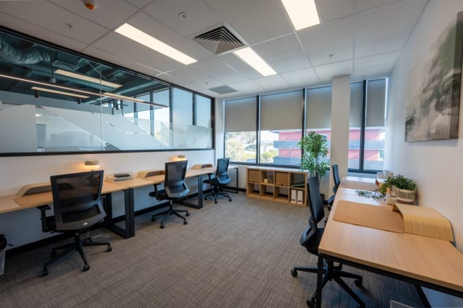 Image 1 of Suite 4 - 5 Person External Window Office Available