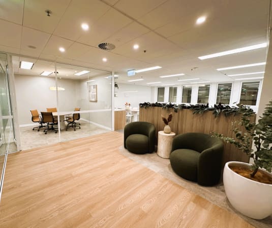 Image 1 of Premium Fitted Office Suite