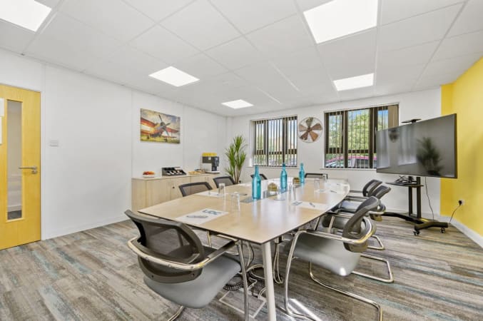 Image 1 of 3 Person Private Office | 200 Sq. Ft.