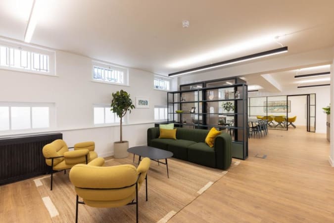 Image 1 of 18 Person Managed Office | 1,490 Sq. Ft.