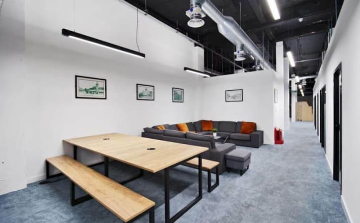 Image 1 of 17 Person Private Office | 647 Sq. Ft.