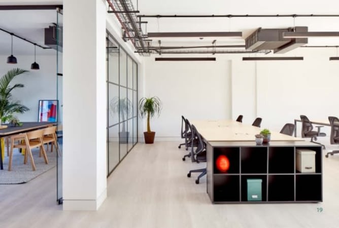 Image 1 of 30 Person Managed Office with Meeting Room | 2,390 Sq. Ft.
