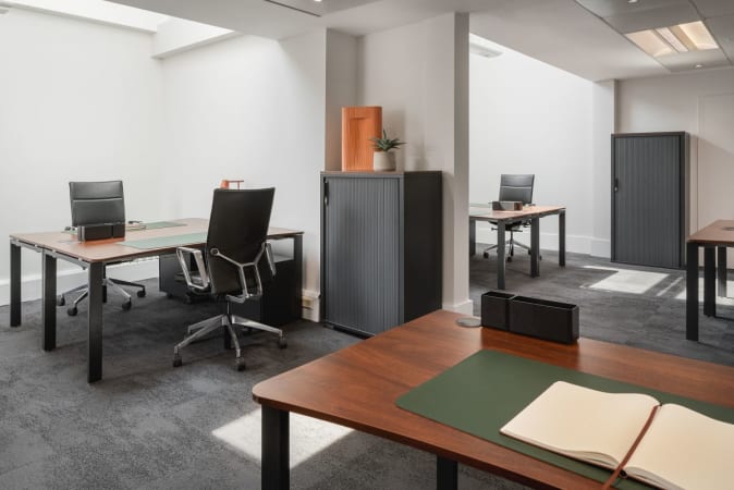 Image 1 of 7 Person Private Office | 275 Sq. Ft.