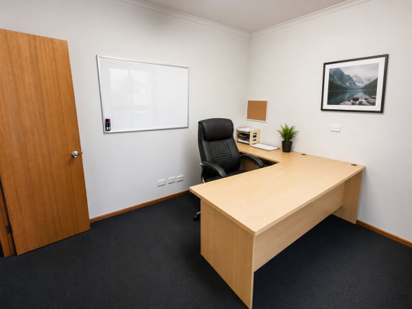 Image 1 of Private Offices in Mount Clear