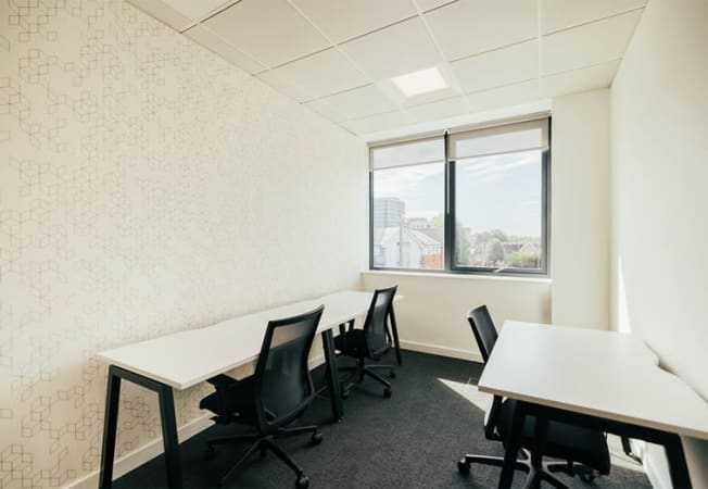 Image 1 of 7 Person Private Office 