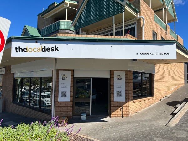 Image 1 of Coworking Desks in