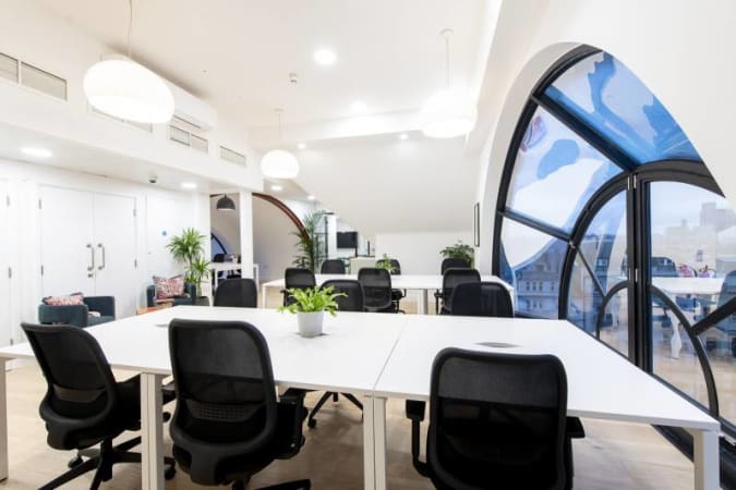 Image 1 of 18 Person Private Office with Meeting Room | 710 Sq. Ft.