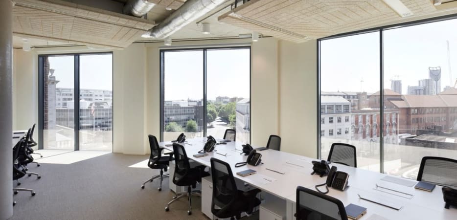 Image 1 of 25 Person Private Office | 798 Sq. Ft.