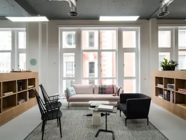 Image 1 of 4 Person External Private Office in Oxford Circus