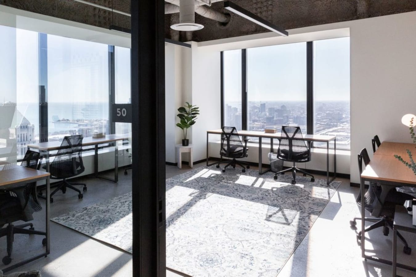 Image 5 of 233 S Wacker Dr, Chicago
