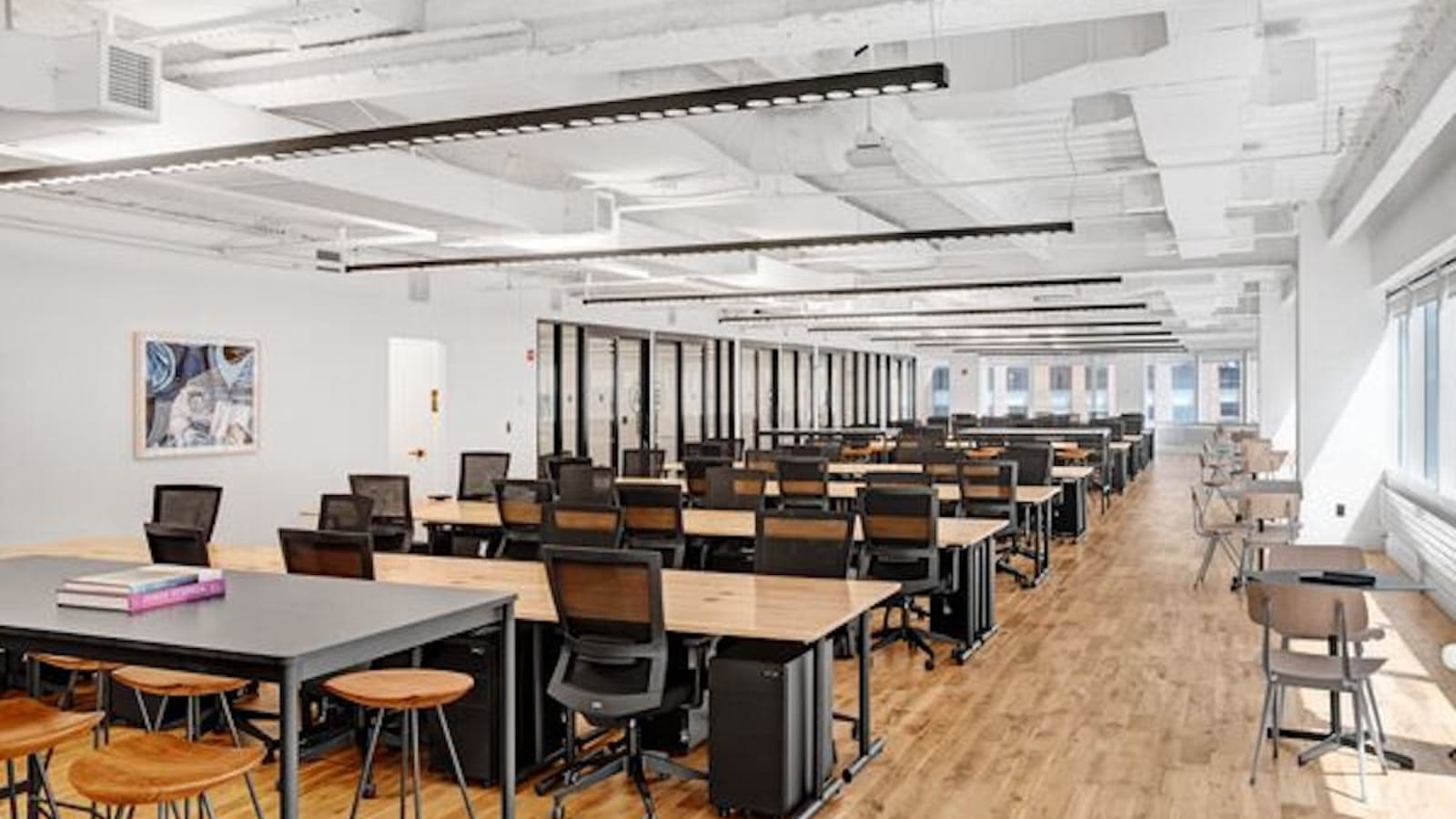 Image 1 of 546 5th Avenue, New York
